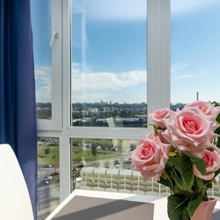 קייב Fashionable Panoramic Apartments Dnieper. Obolon מראה חיצוני תמונה