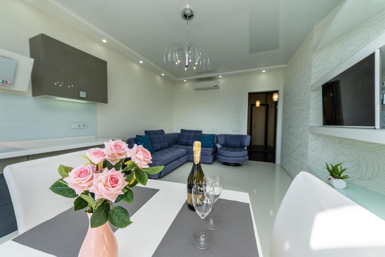 קייב Fashionable Panoramic Apartments Dnieper. Obolon מראה חיצוני תמונה