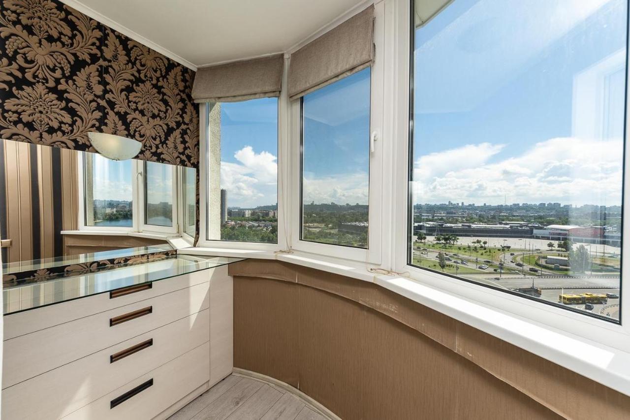 קייב Fashionable Panoramic Apartments Dnieper. Obolon מראה חיצוני תמונה